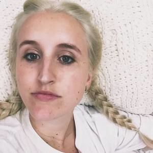 Meet your Posher, Alyssa